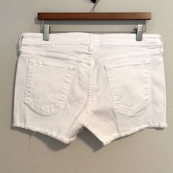 Derek Lam 10 Crosby Quinn girlfriend white denim shorts size 30 - Picture 4 of 6